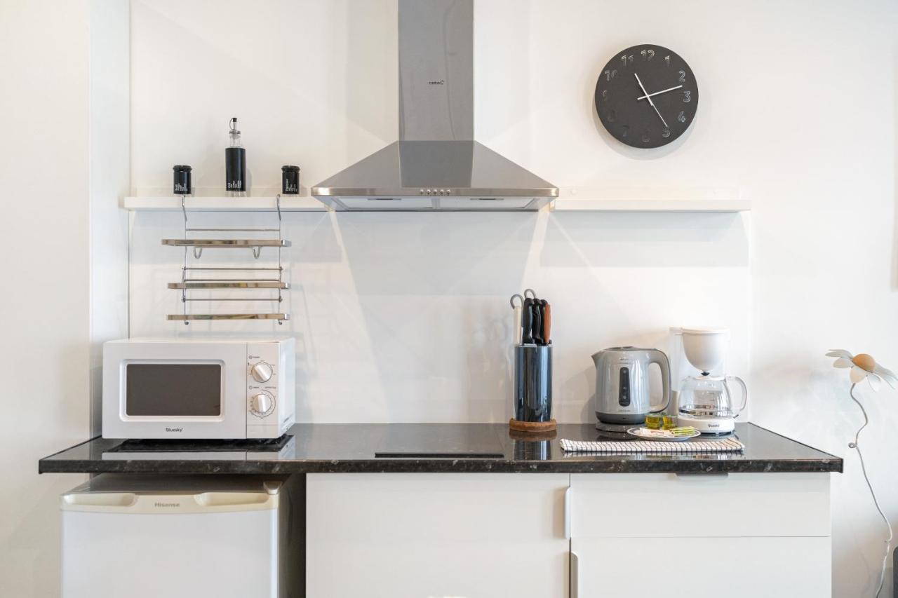Dobohomes - Entrearroyos Apartamento Madrid